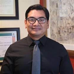 Dr. Ivan Emmanuel Perez Mendoza en Oaxaca (Jalatlaco) - Horario de apertura