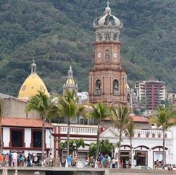 Cenaduria Celia en Puerto Vallarta (Emiliano Zapata) - Horario de apertura