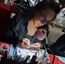 Horario de apertura Fabiola Acosta Arte en uñas, Mérida
