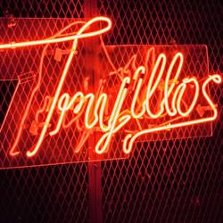 Trujillos Cantina De Selva en Playa del Carmen (Playa Del Carmen Centro) - Horario de apertura