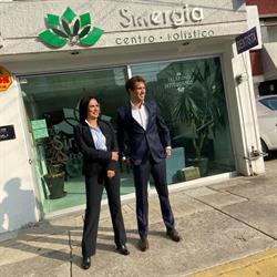 Centro Holístico Sinergia Nuria Salazar en León de los Aldama (Jardines Del Moral) - Horario de apertura