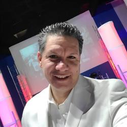 Horario de apertura Templo La Gracia Y Misericordia, Nuevo Laredo