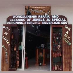 Horario de apertura Deja vú Cozumel leather & jewelry, 