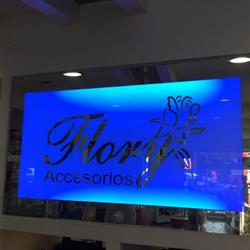 Horario de apertura Flory accesorios, Comalcalco