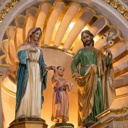 Parroquia De La Sagrada Familia en Guadalajara (Artesanos) - Horario de apertura