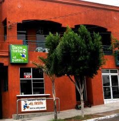 Horario de apertura El Patito Revolución, Tecate