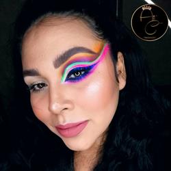 Horario de apertura América Camacho Makeup, Ciudad Obregón