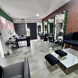 Studio 87 Oficial en León de los Aldama (Col. Los Heroes) - Horario de apertura
