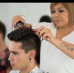 Horario de apertura EG estética y barbería, León de los Aldama