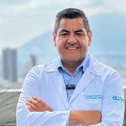 Horario de apertura Dr. Armando Martinez Arriaga | Cirugía Avanzada de Rodilla, Monterrey